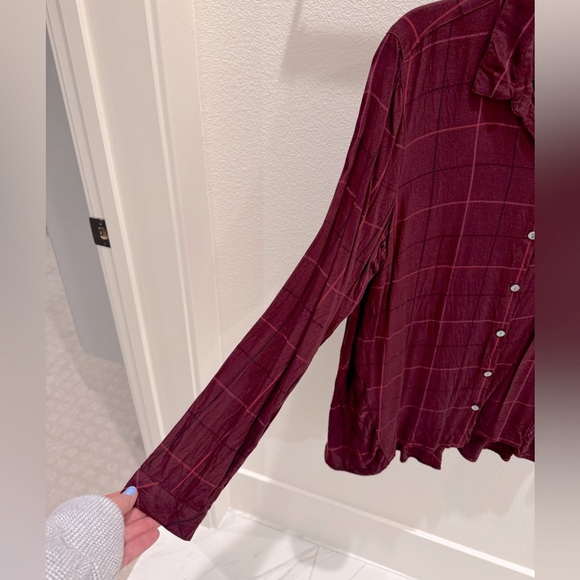 J. Jill Women's Burgundy Button-Up Top plaid size medium - Picture 3 of 4